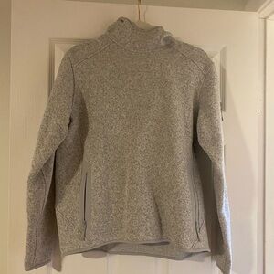 Arc’teryx Covert Pullover Hoody. Women’s Medium. Grey.